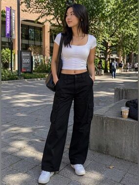 TNA Woman Black Cargo Pants - Classic Utility Style NWOT